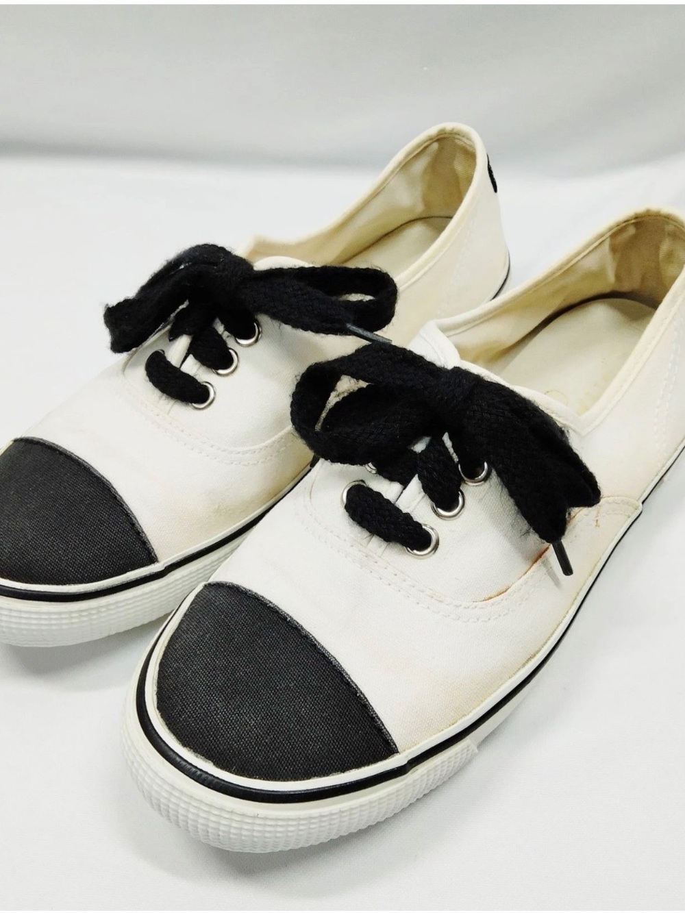 CHANEL—VTG Black & White Canvas Lace-Up Sneakers, US Sz 8
